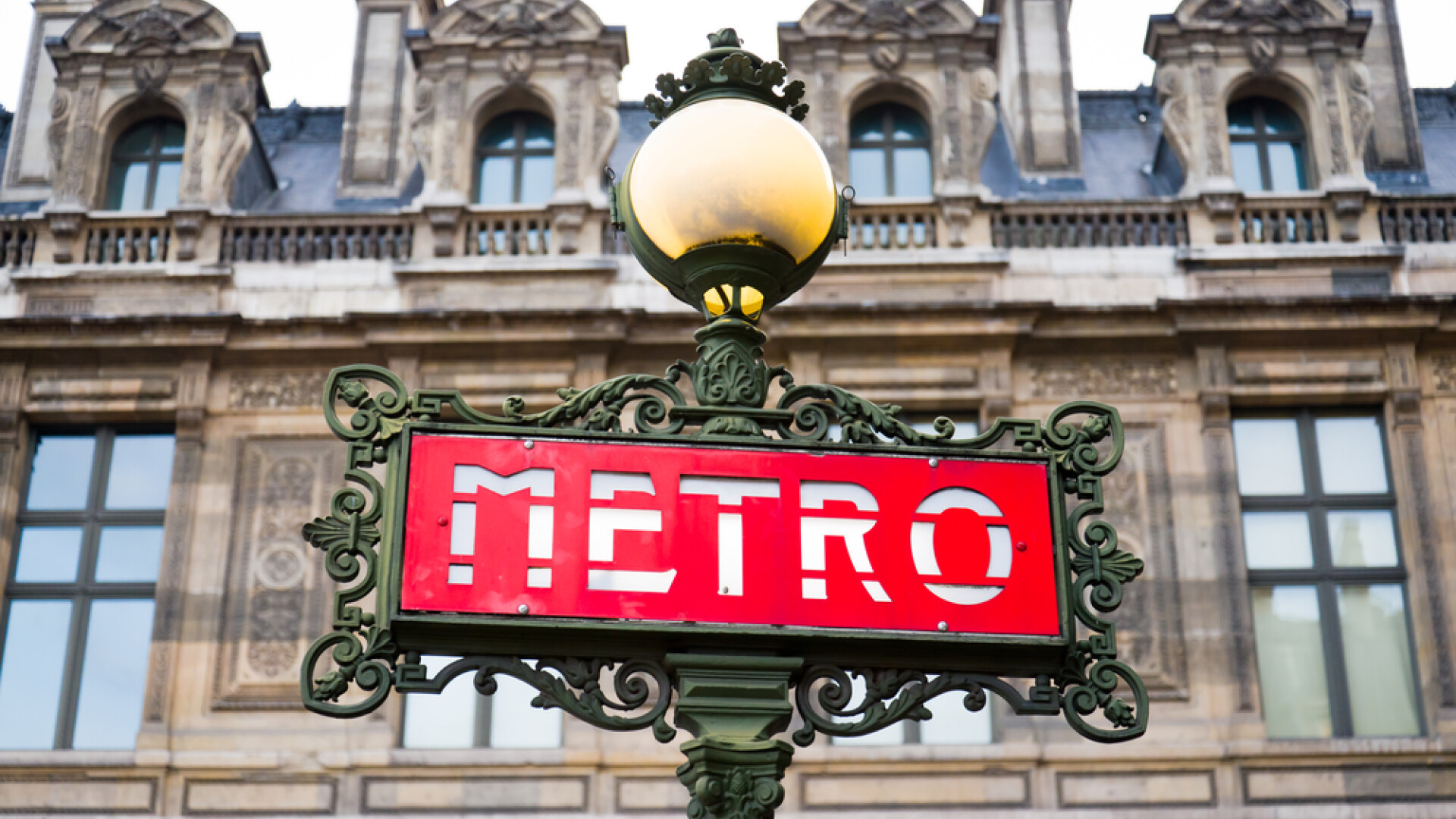 statii de metrou Paris