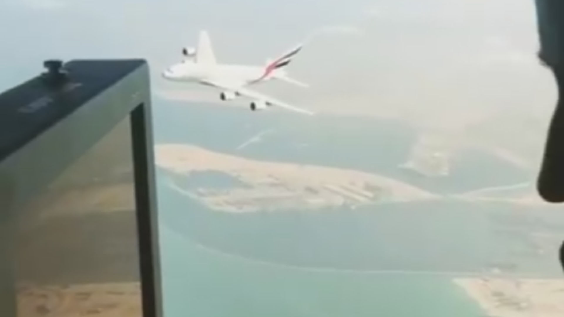 avion Emirates