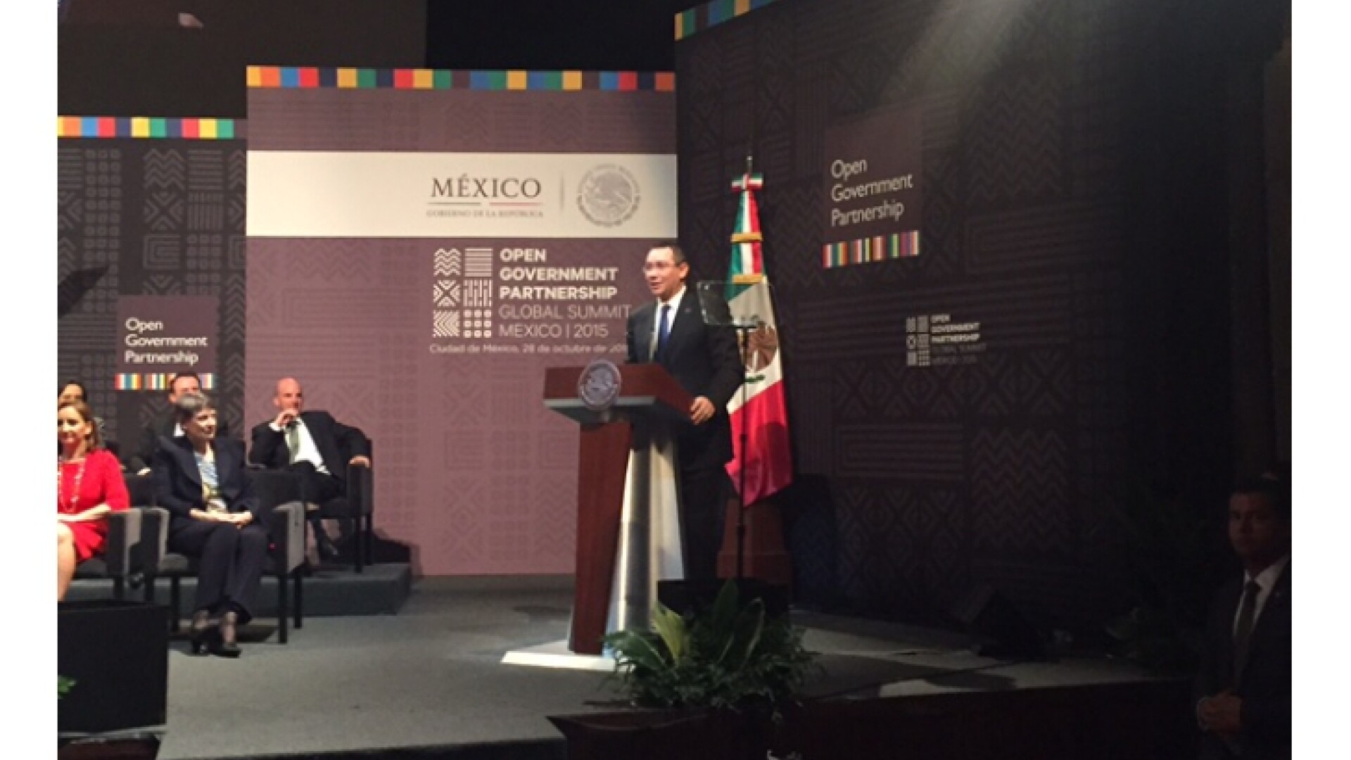 Victor Ponta in Mexic