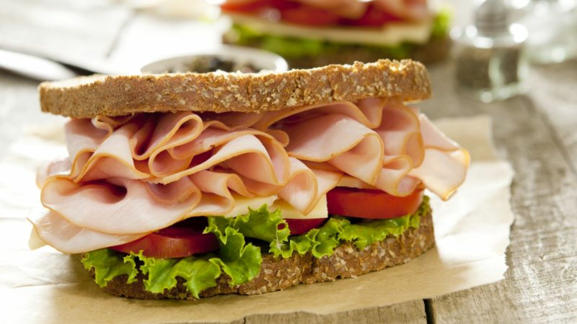 sandwich cu sunca