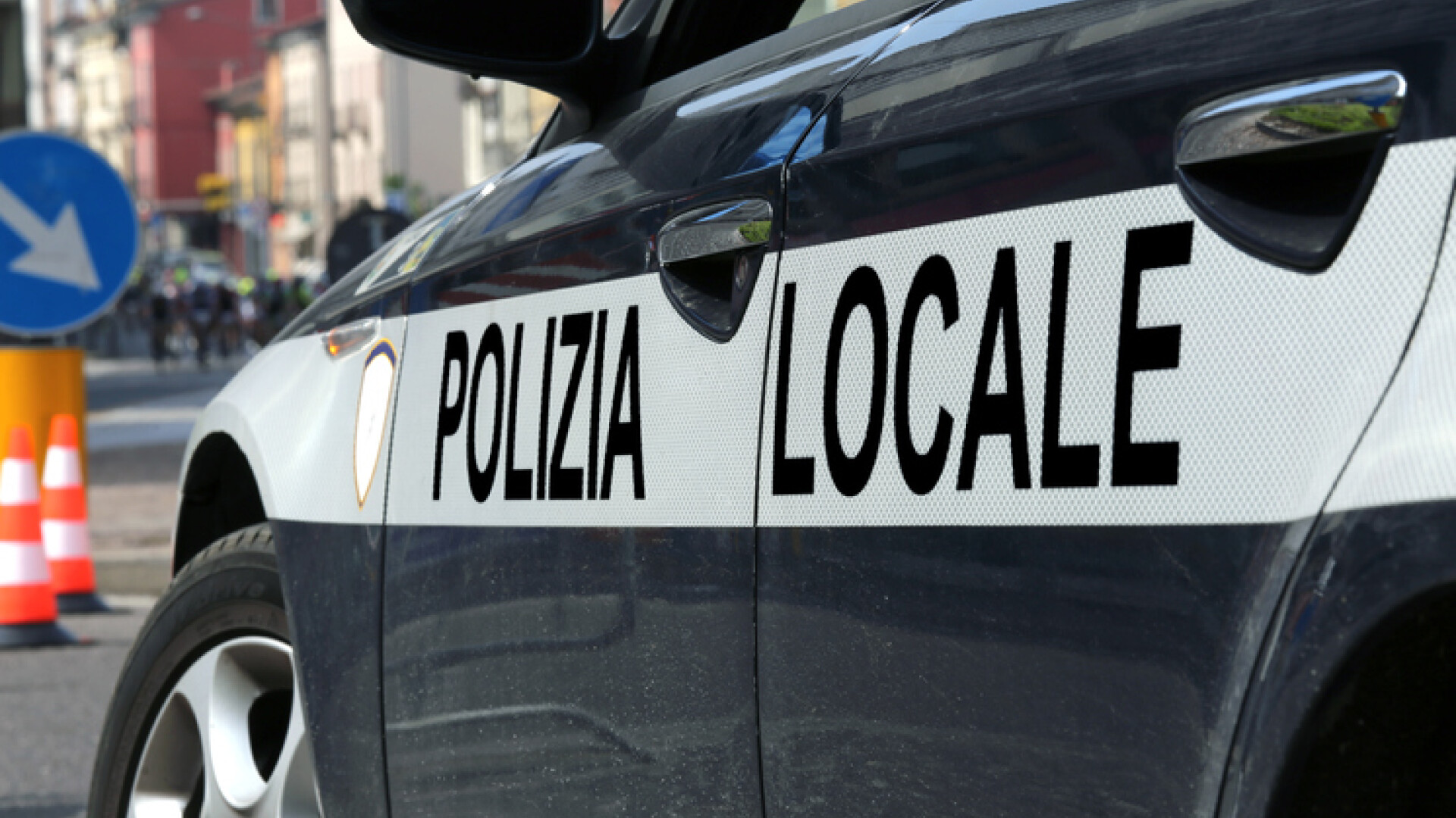 poliţie Italia