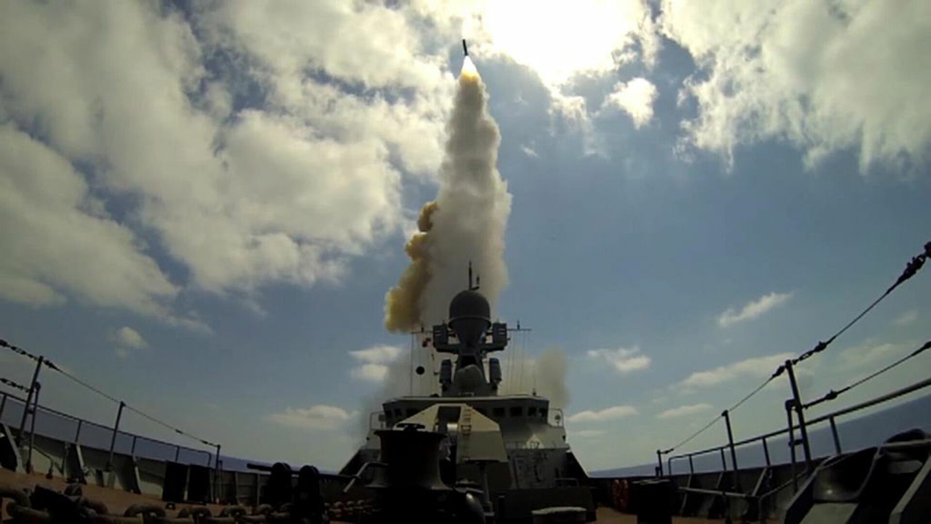nava ruseasca care lanseaza rachete
