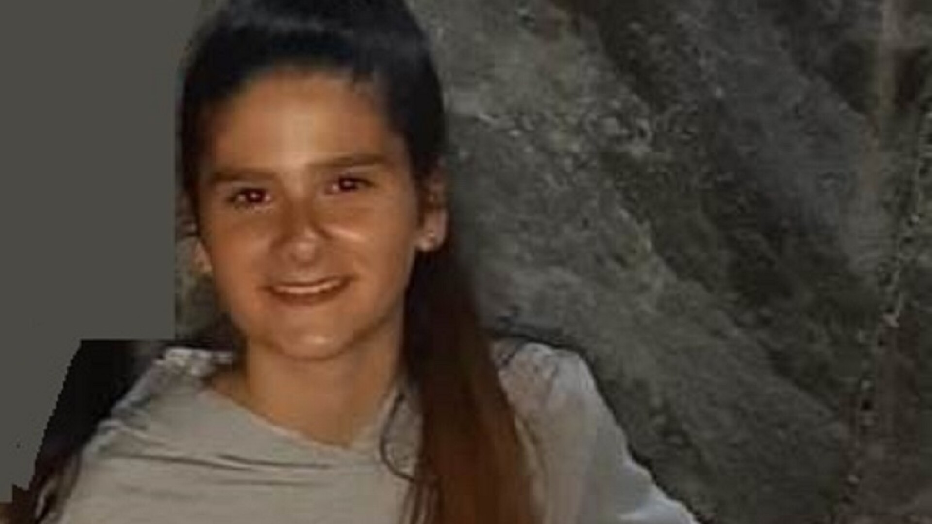 Adolescentă de 13 ani din Craiova dată dispărută