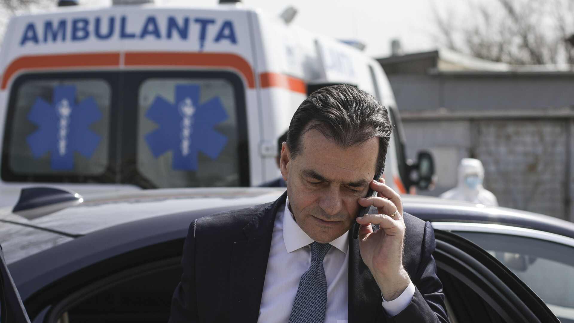 Ludovic Orban a răspuns la telefoanele DSP. Mesajul bizar primit de la un interlocutor