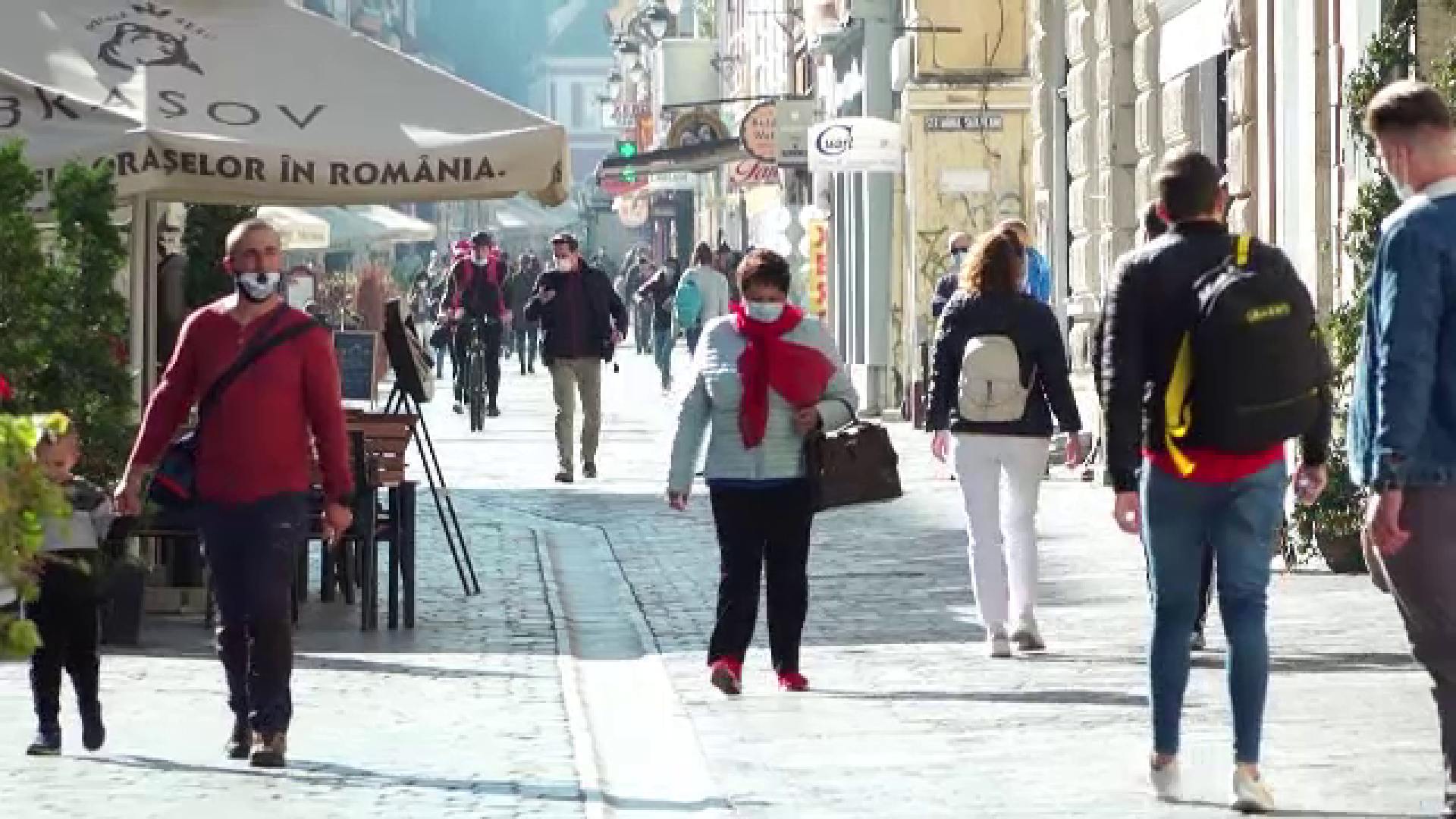 Brașovenii, avertizați prin RO ALERT despre răspândirea infecției. Un pompier în plină putere, răpus de Covid în câteva ore