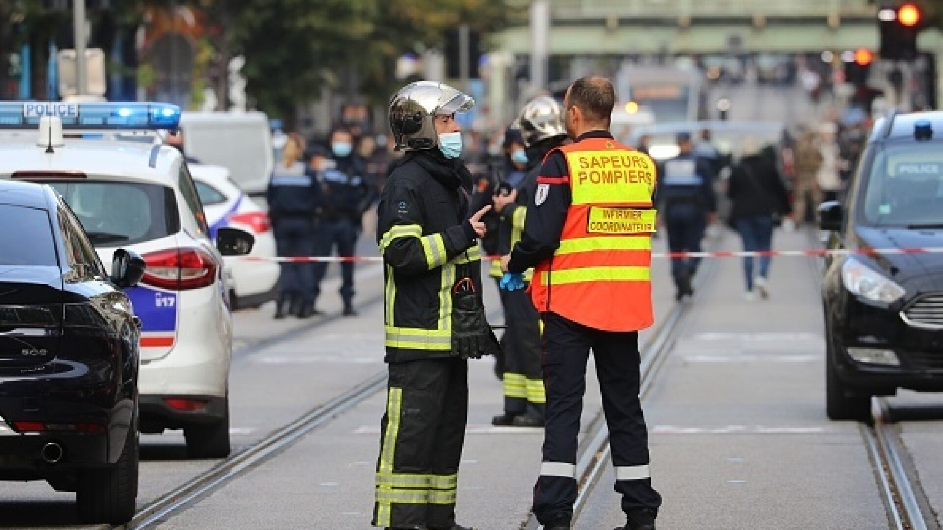 Atac cu armă albă în Nisa. Autoritățile nu exclud posibilitatea unui incident terorist - 10