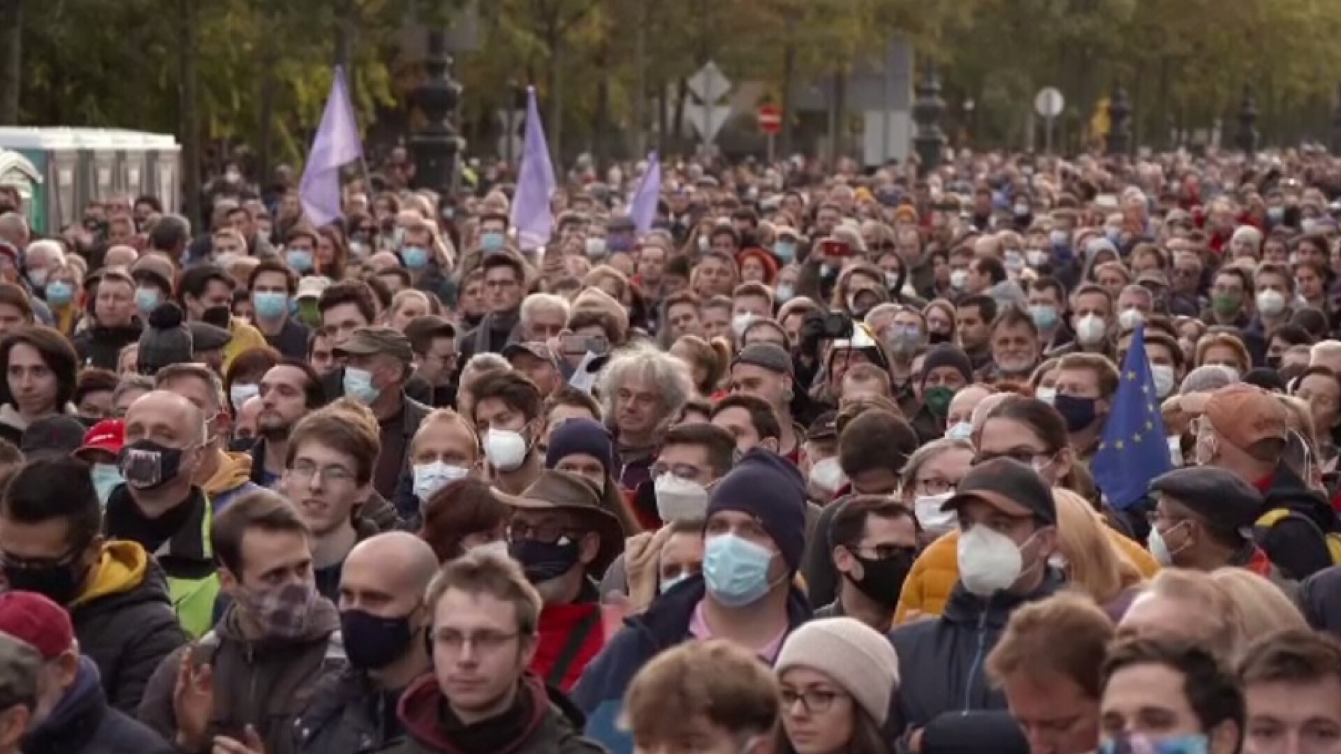 Protest de amploare în Budapesta. Mii de oameni l-au contestat pe premierul Viktor Orban