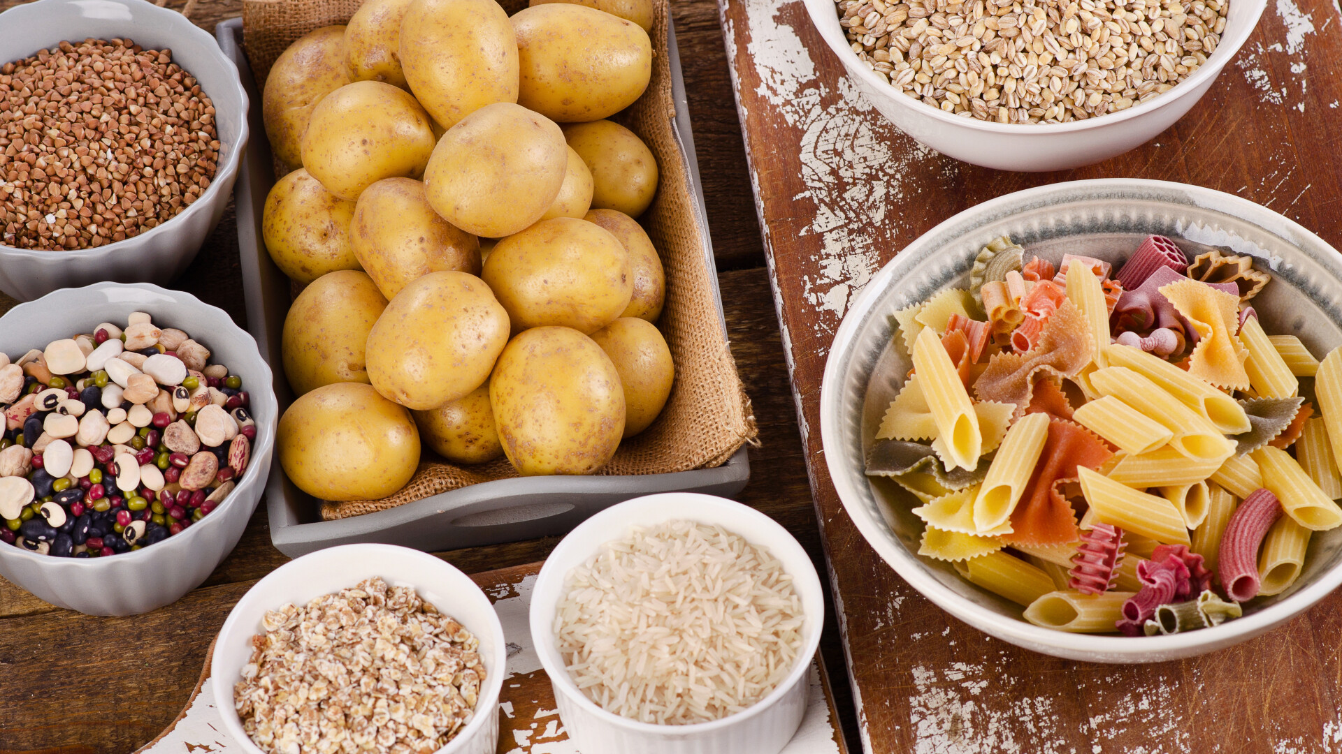 Totul despre carbohidrați. Ce sunt, tipuri, beneficii și cum să îi integrezi în dieta ta