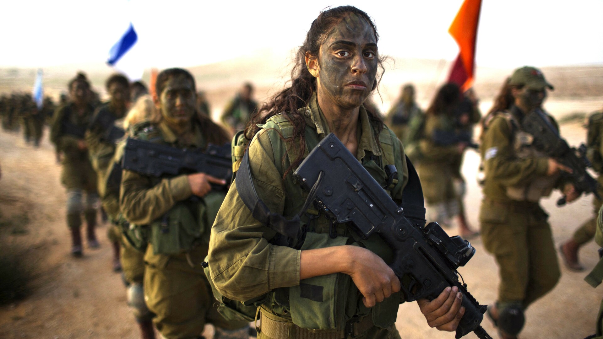 armata femei israel
