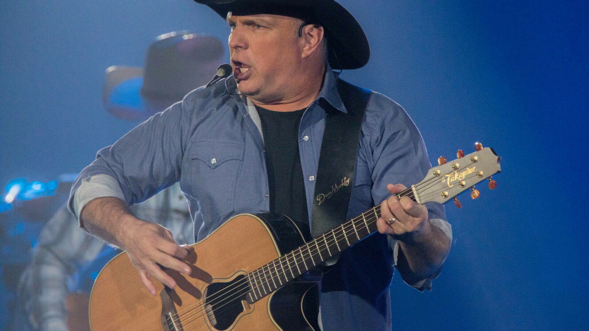 Garth Brooks