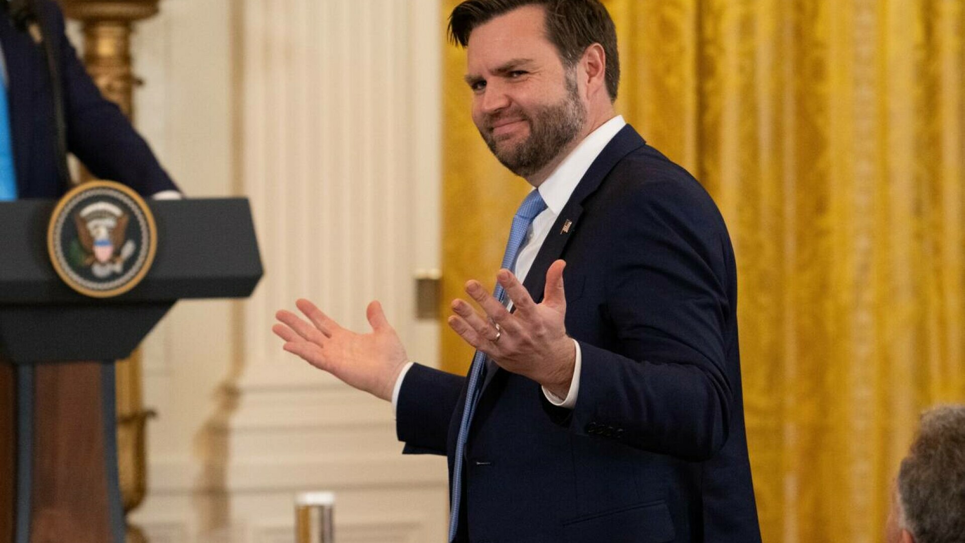Senatul SUA a blocat rezoluția care limita acțiunile militare ale lui Trump în Venezuela. JD Vance a înclinat votul