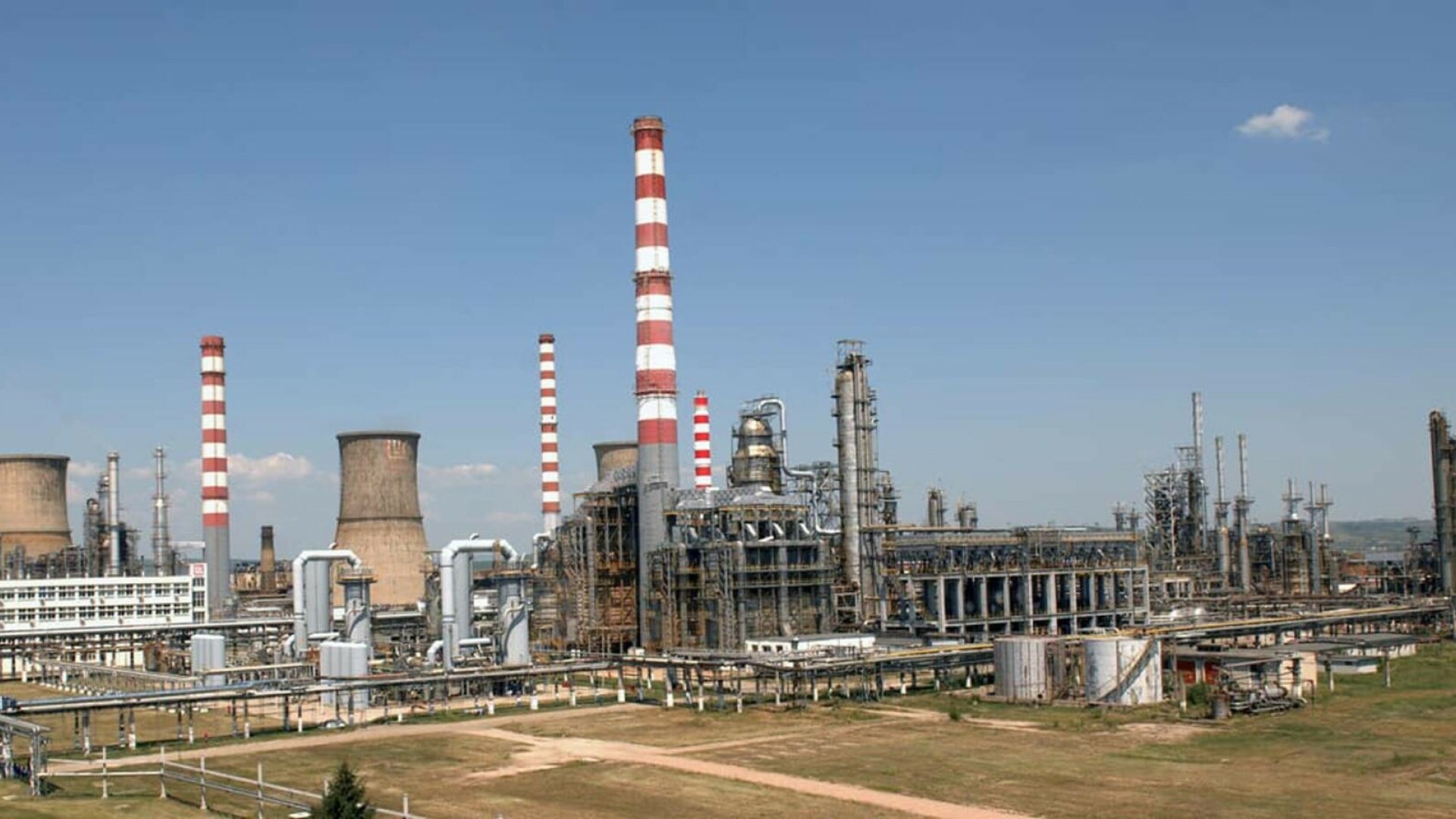 Rafinăria Lukoil Ploiești