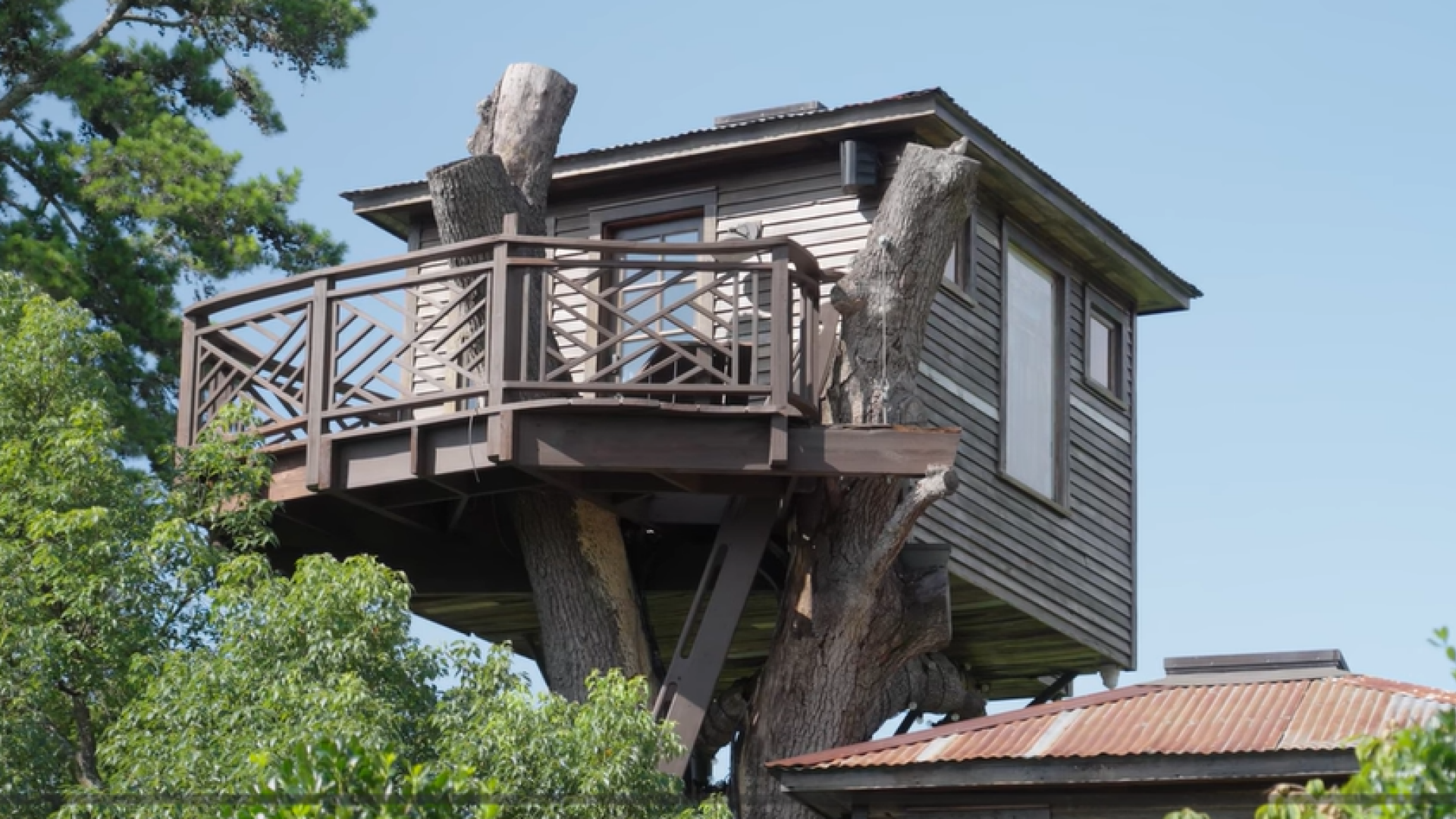 casa în copac de 400.000 de dolari