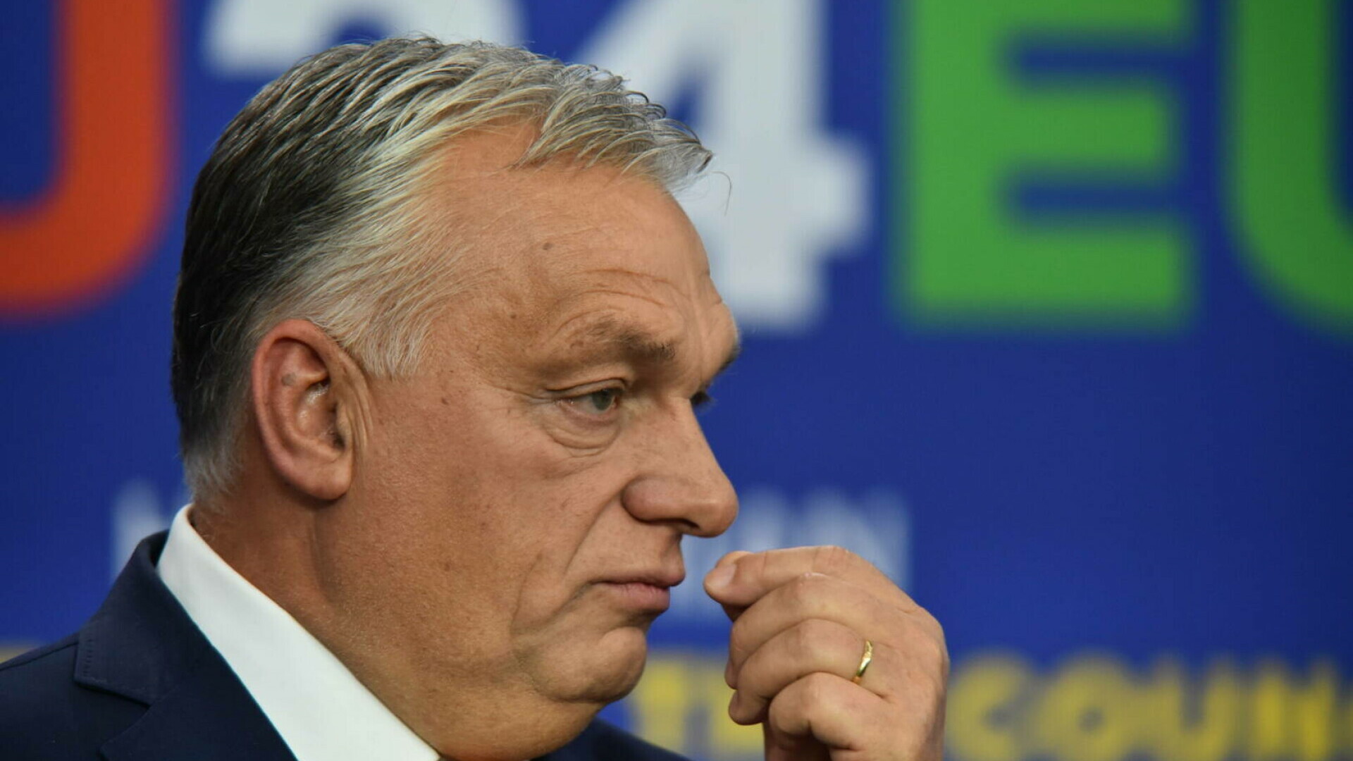 Viktor Orban s-a lăudat că e prieten cu Trump și cu Putin, iar acum își vede Ungaria aruncată în criză, înainte de alegeri