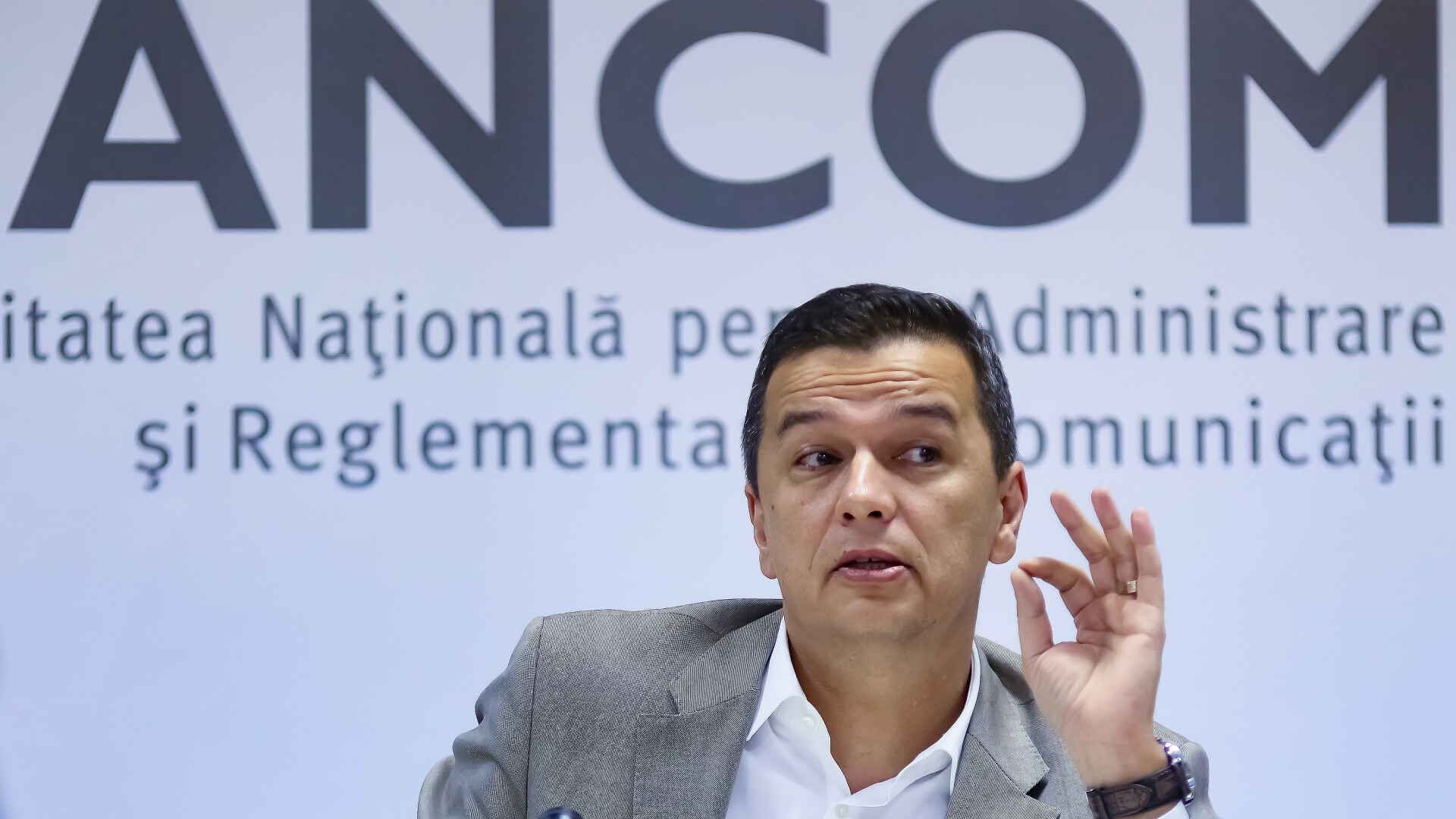 ANCOM taie 160 de posturi și 30% din salarii. Leafă mărită de 4 ori pentru fostul președinte Grindeanu | DOCUMENT
