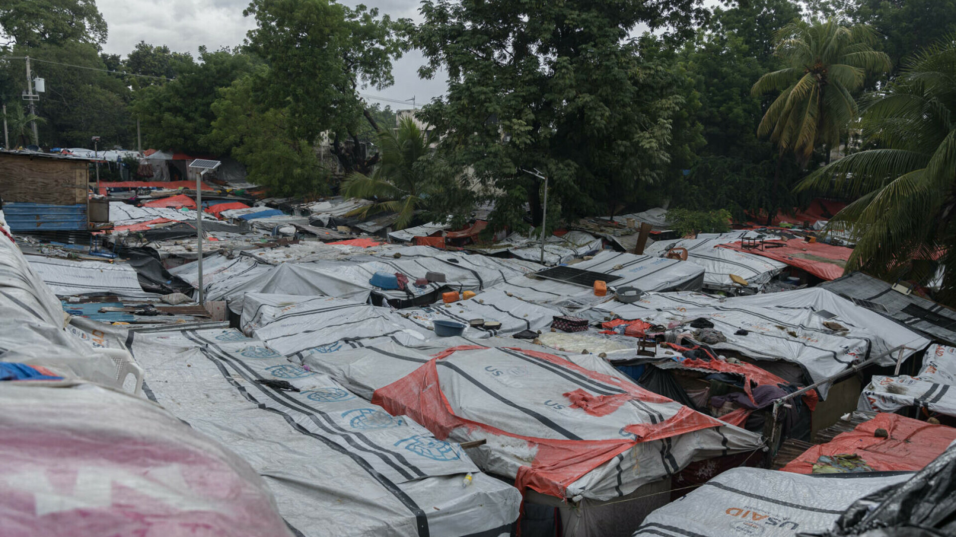 Uraganul Melissa continuă să facă ravagii. O localitate din Jamaica a fost distrusă complet