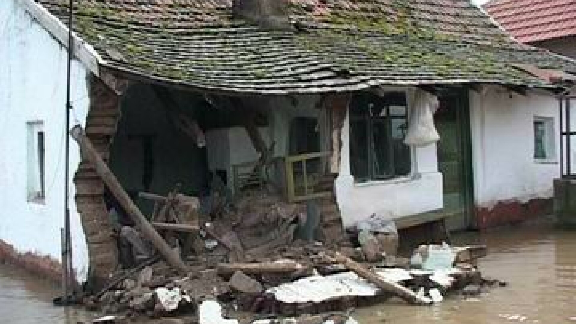 Casa daramata de inundatii