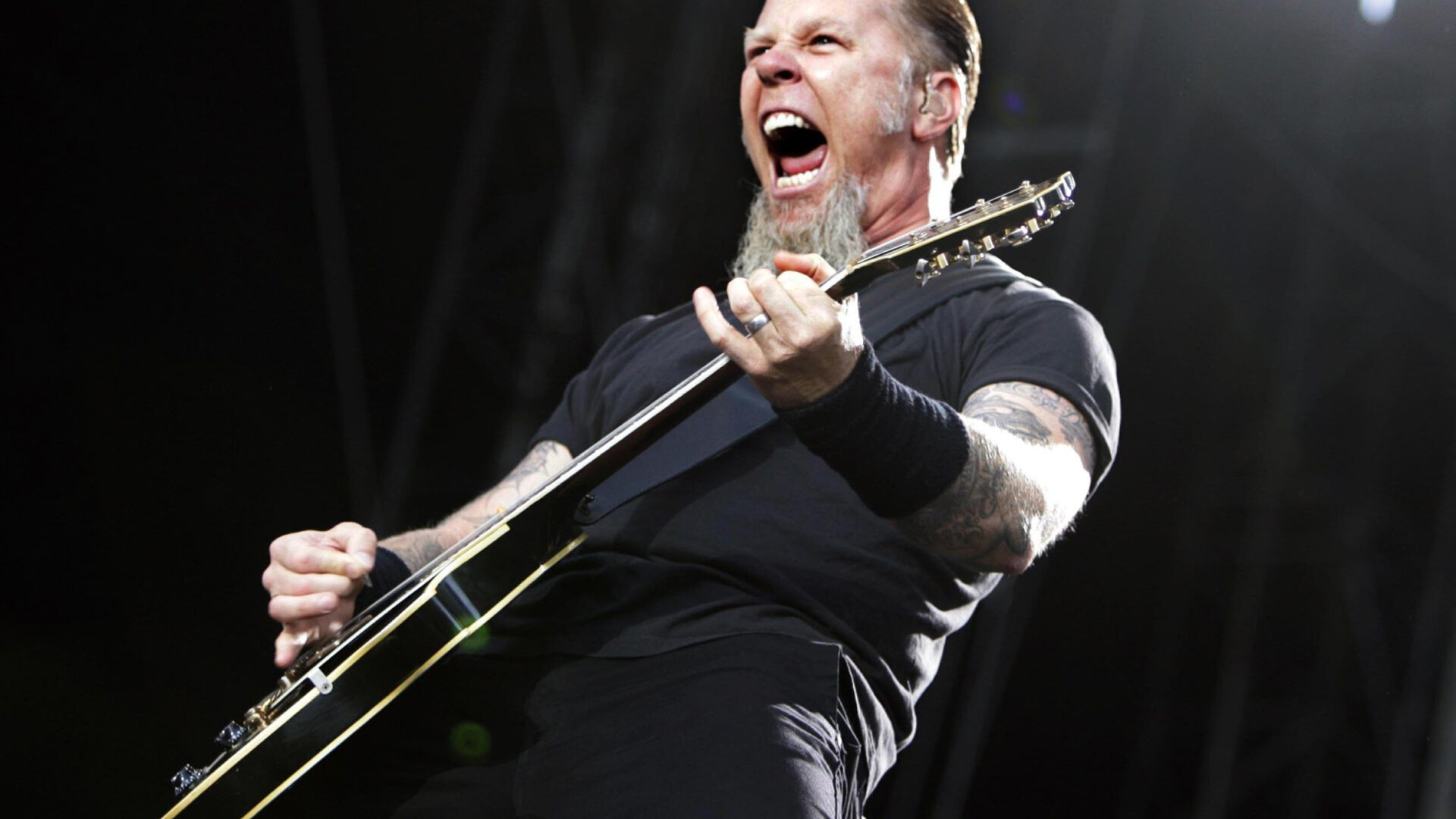 Noul album Metallica poate fi si cumparat, nu doar piratat!