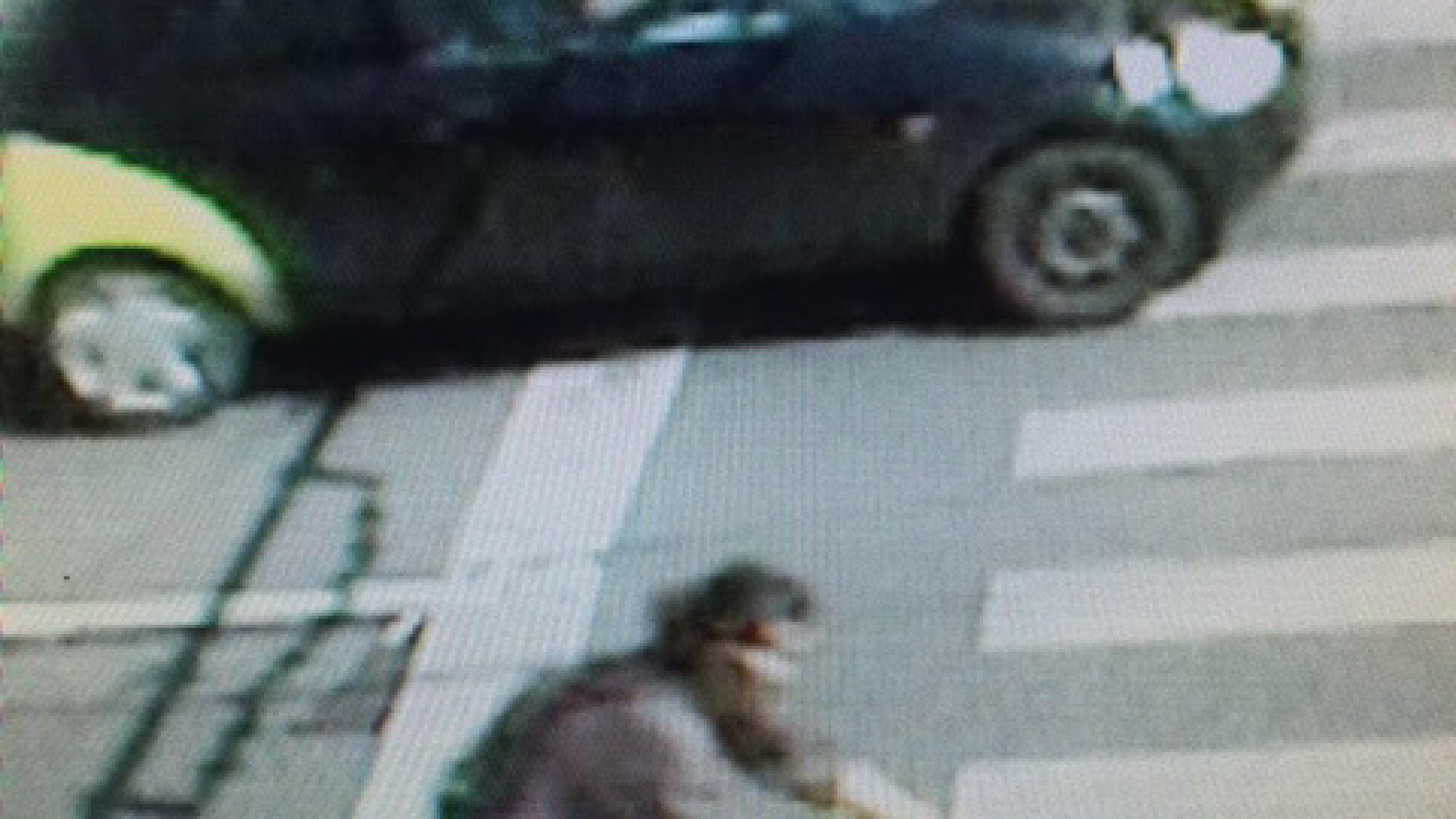 Politistii din Cluj cauta un biciclist care a lovit garv o femeie pe trecerea de pietoni si a fugit