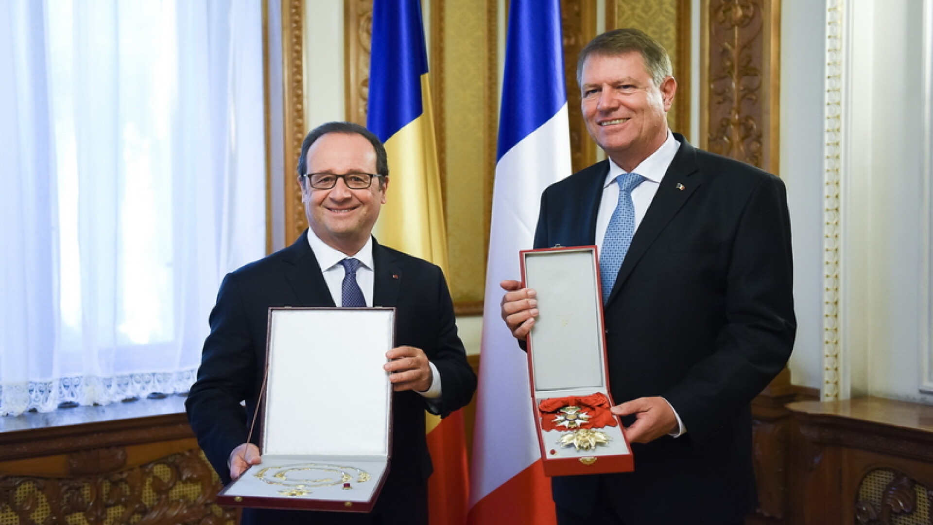 Francois Hollande, Klaus Iohannis