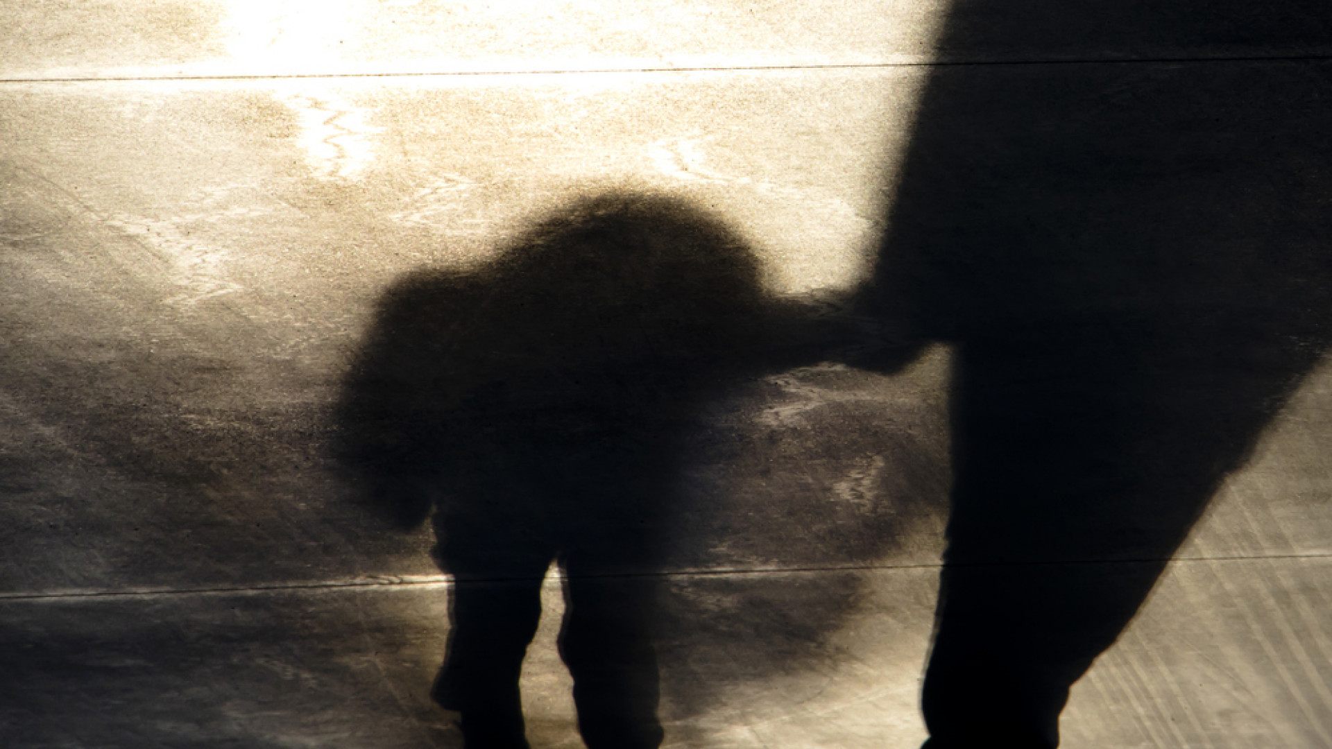 Caz fără precedent: O fetiță de 3 ani, victima unui viol, a depus mărturie în instanță