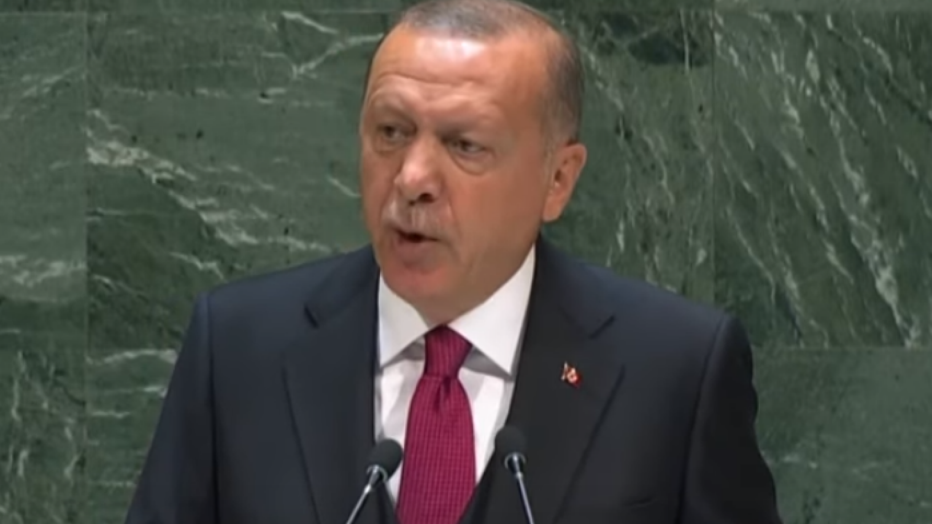 Erdogan vrea ca toţi să aibă arme nucleare sau niciunul