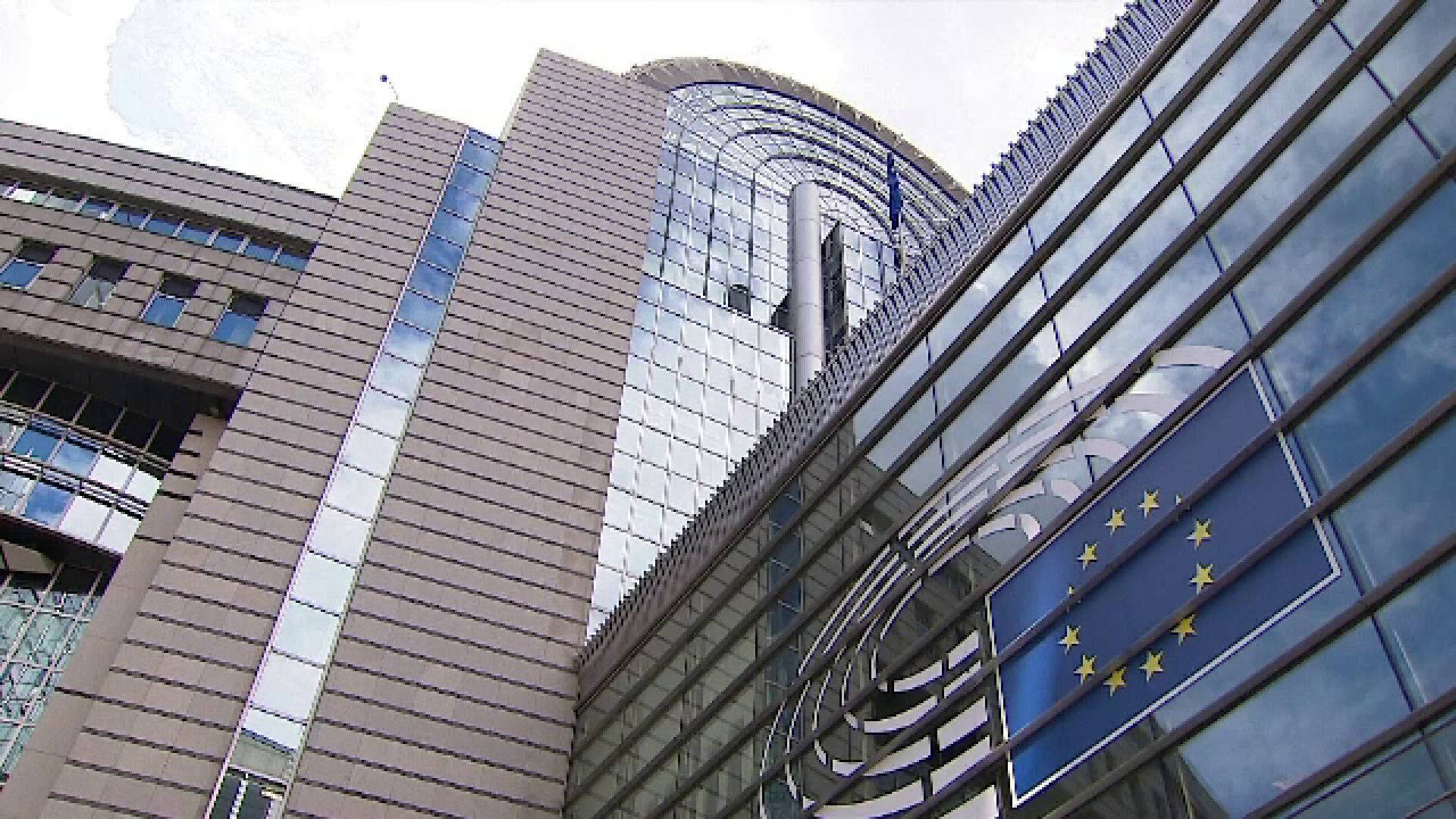 Aerul condiționat din Parlamentul European a cedat. Reacțiile ironice ale grupurilor politice