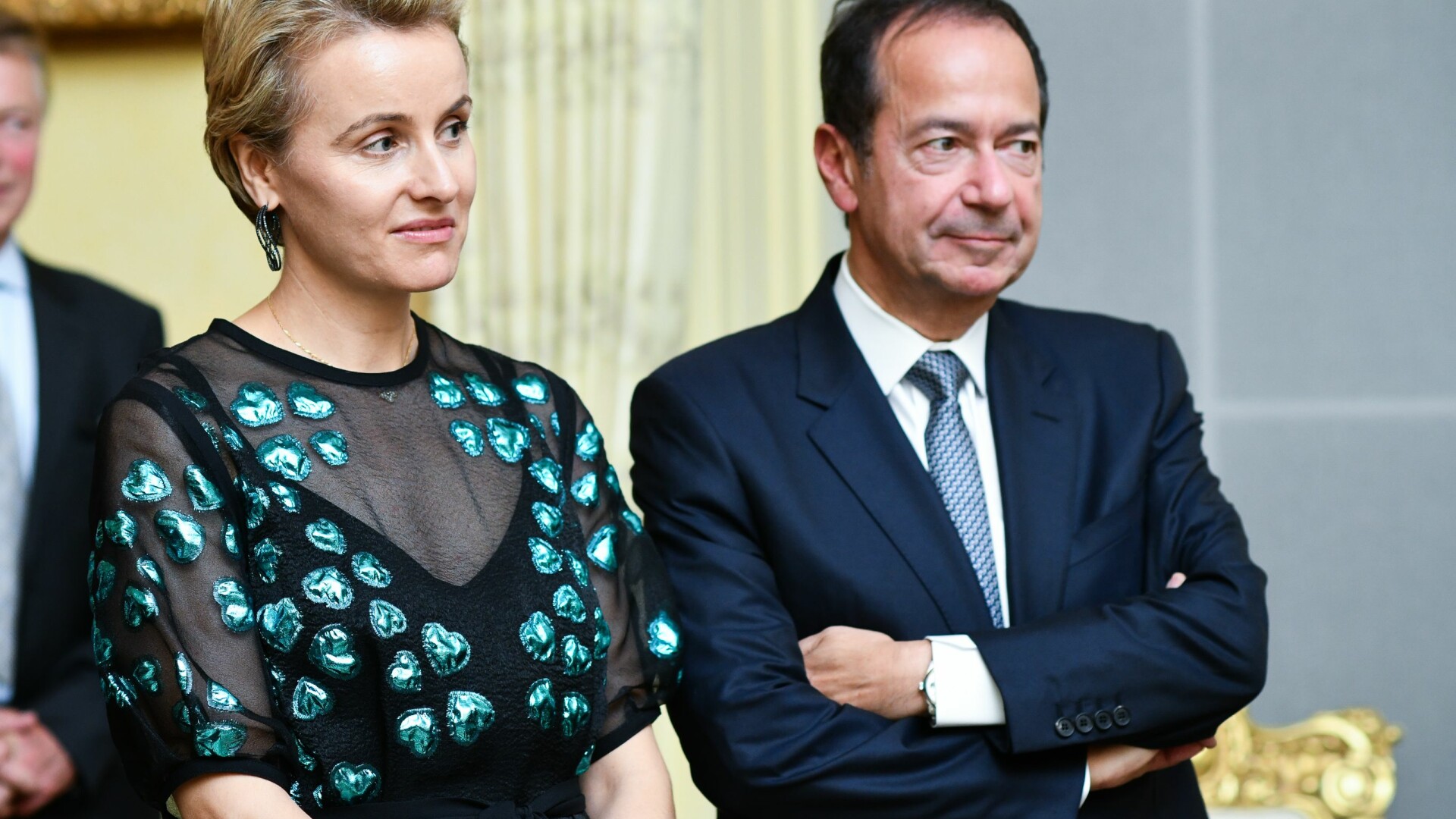 Miliardarul John Paulson divorțează de soția româncă. Jenny ar putea să obțină jumătate din averea fabuloasă