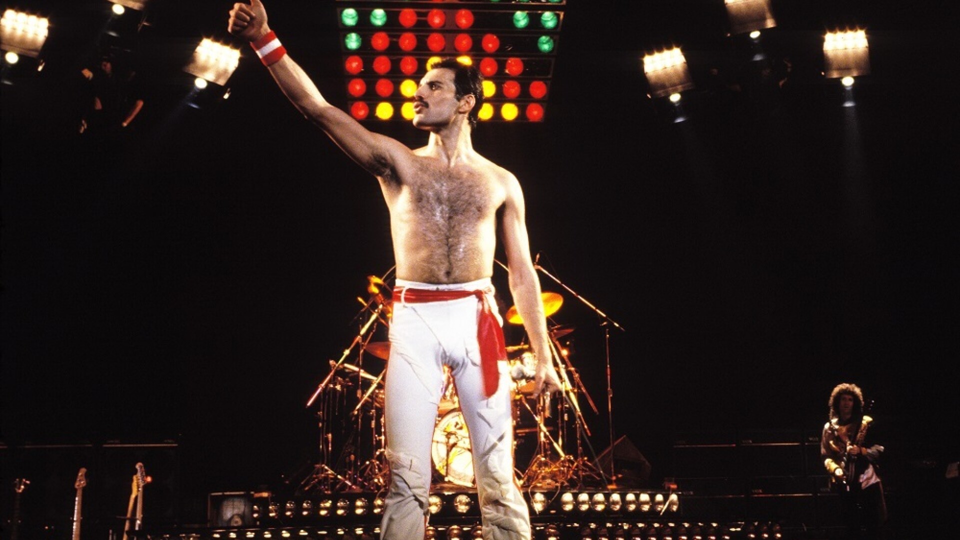 Freddie Mercury - 13