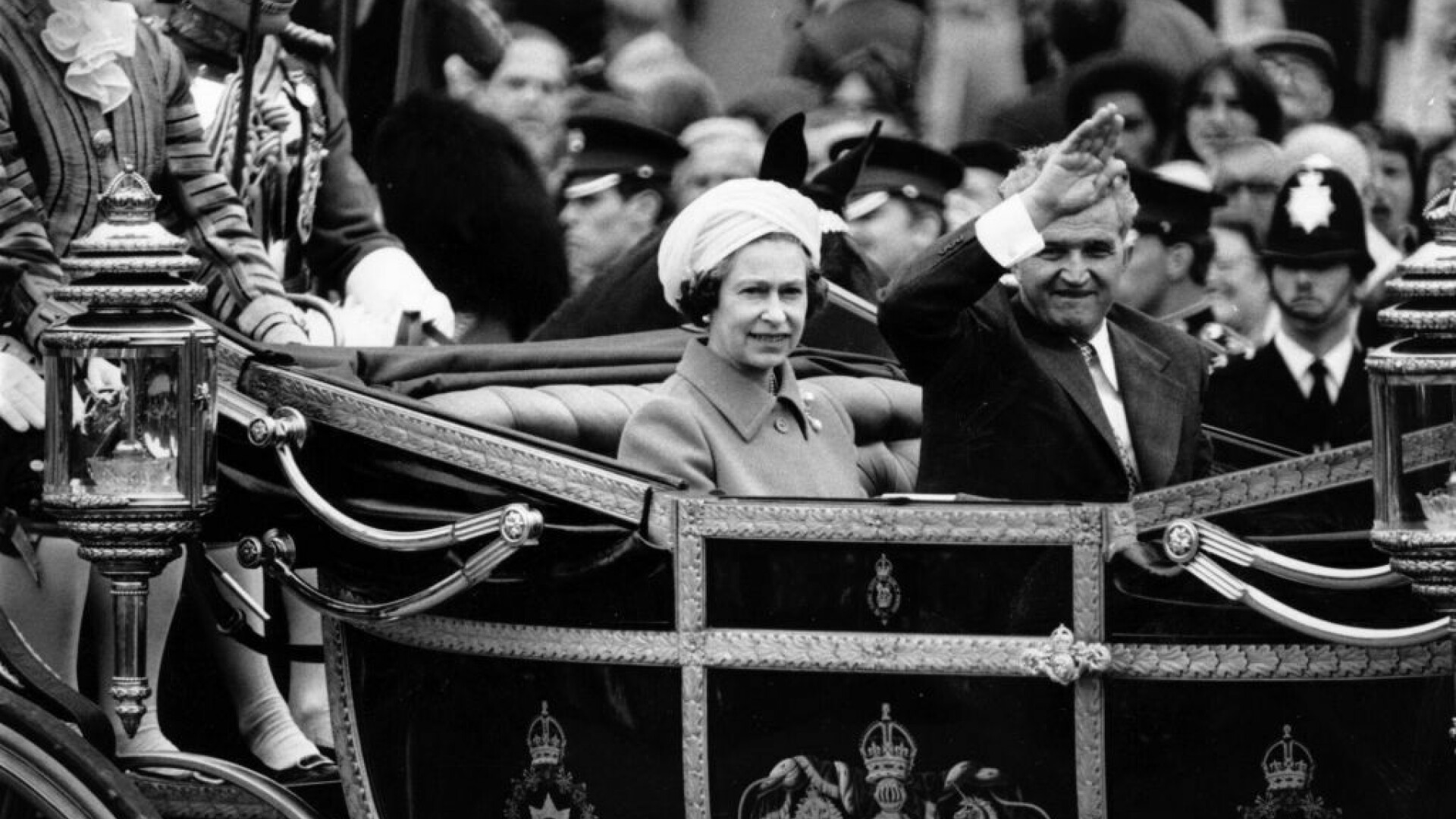 Nicolae Ceaușescu și Regina Elisabeta - 7