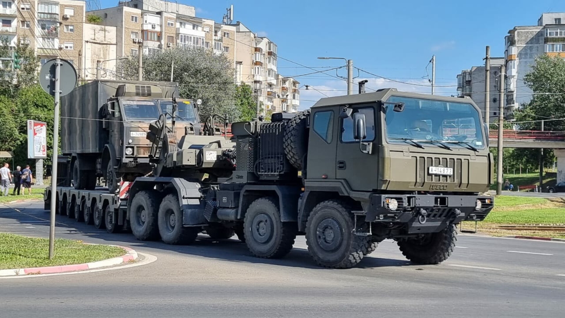 Transport militar agabaritic