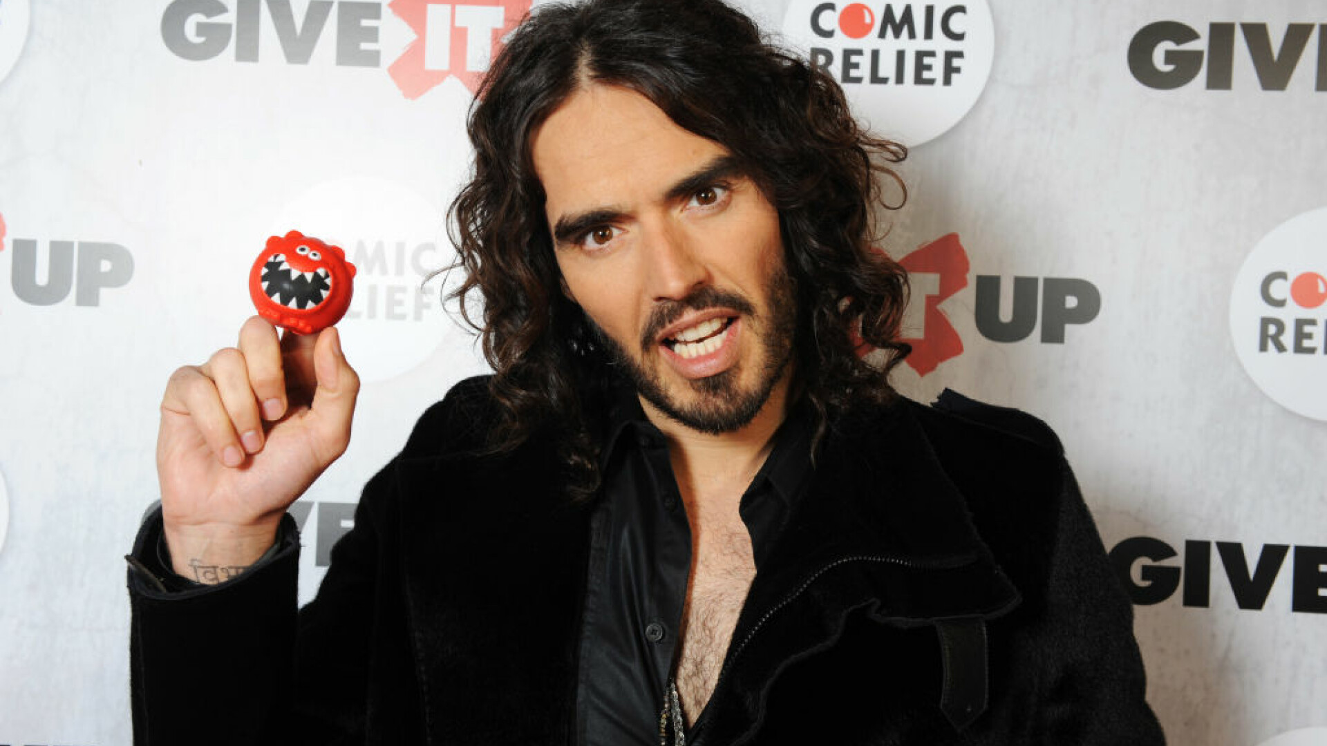 Actorul Russell Brand, vizat de două noi acuzații de viol și agresiune sexuală. Faptele ar fi fost comise în 2009