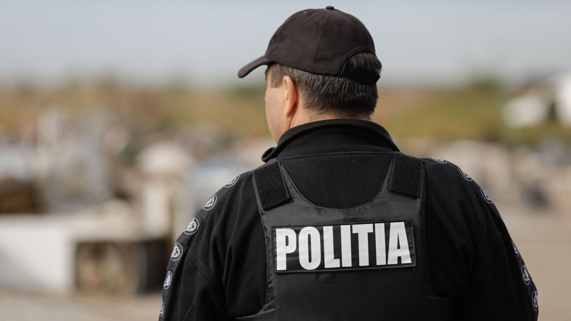 polițist român