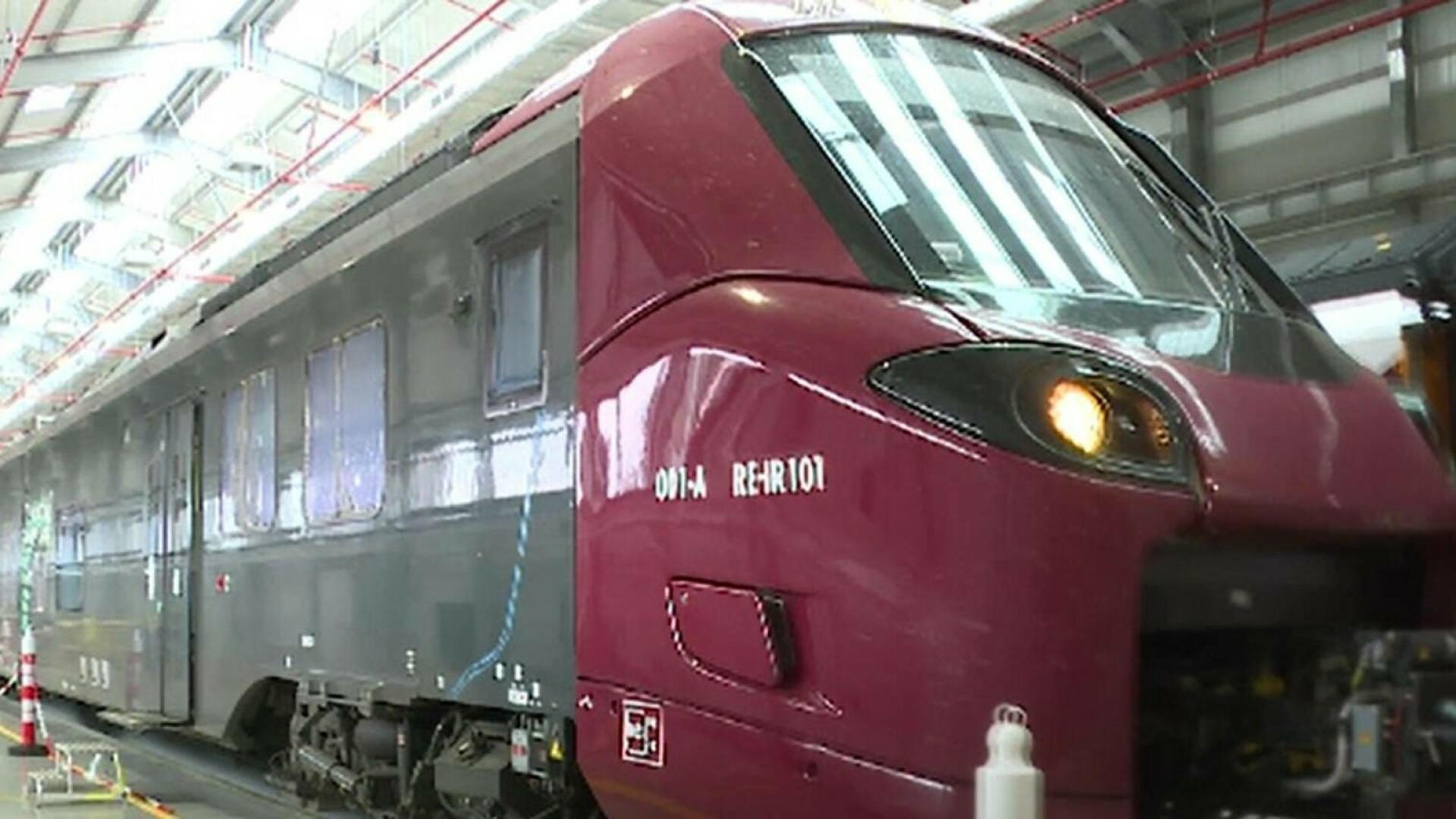 tren electric românia