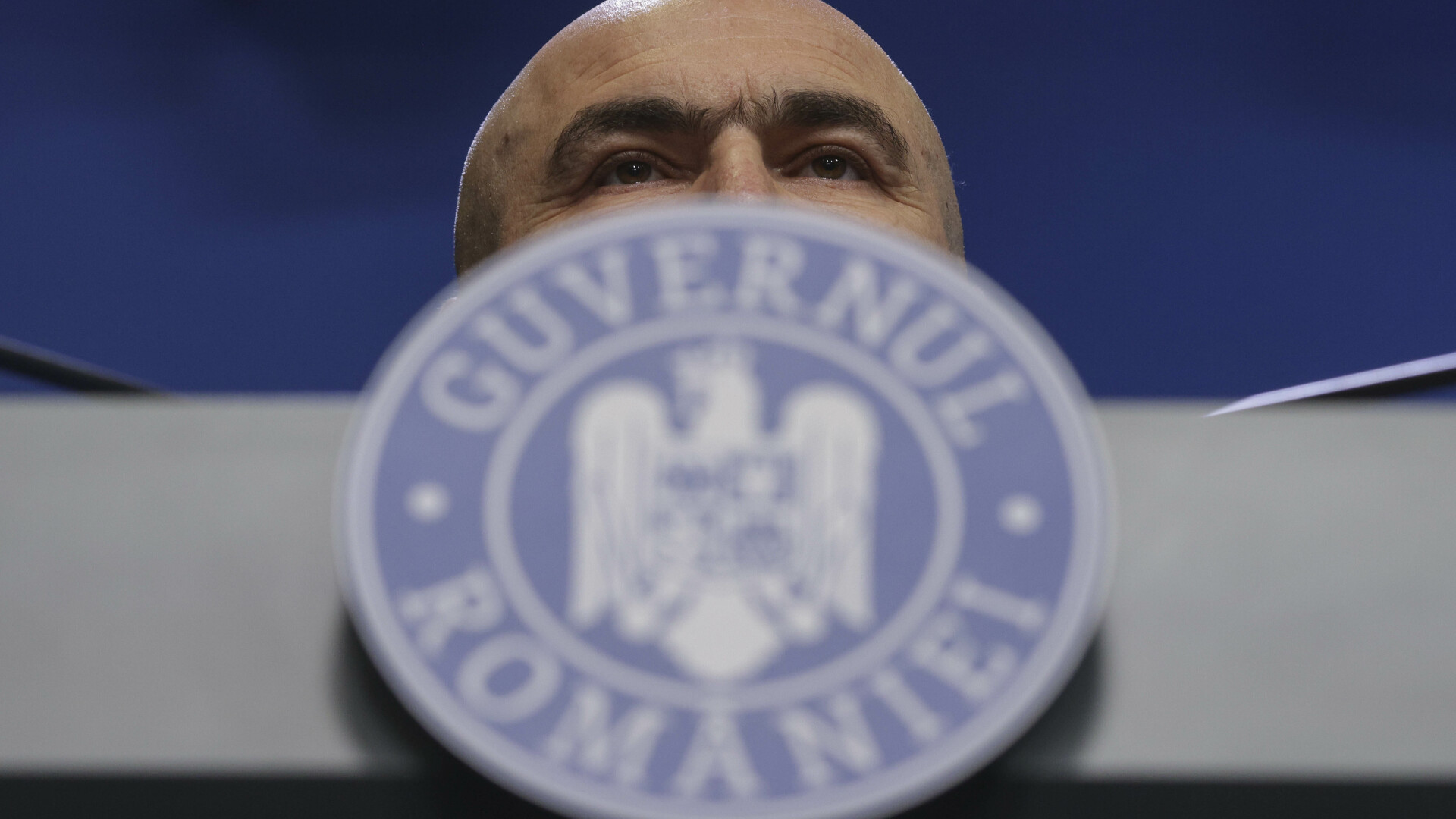 Surse: Nu s-a ajuns la nicio concluzie clară referitoare la salariul minim. Ilie Bolojan ar dori păstrarea nivelului actual