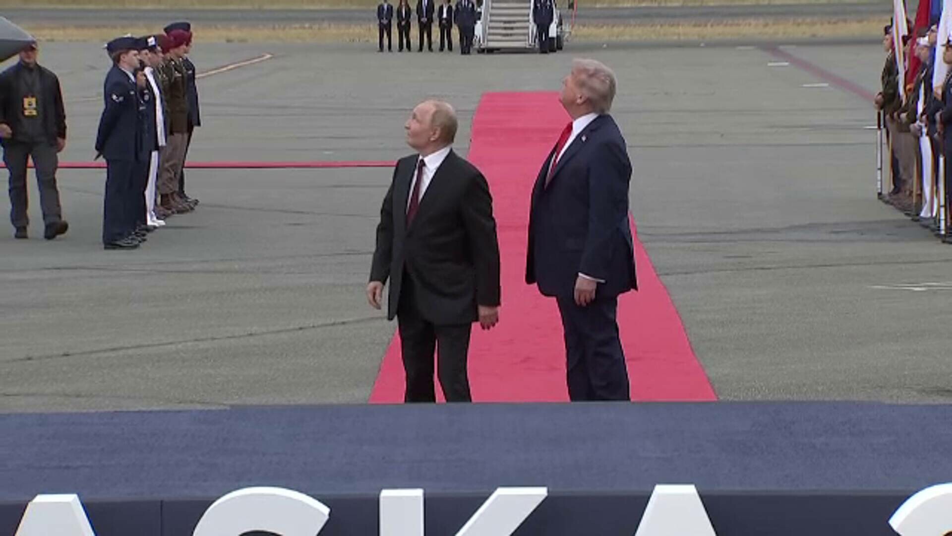 Putin îi transmite prietenului Donald că nu l-a bârfit nimeni la Beijing: ”Ne spunem pe numele mic”. ”Să vă spun un lucru”