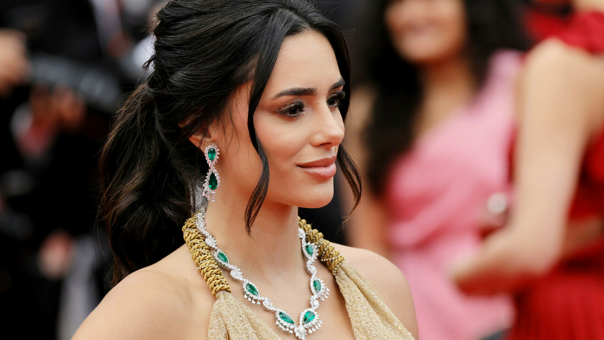 Bruna Biancardi, iubita lui Neymar, de nerecunoscut după ce și-a stors un coș.