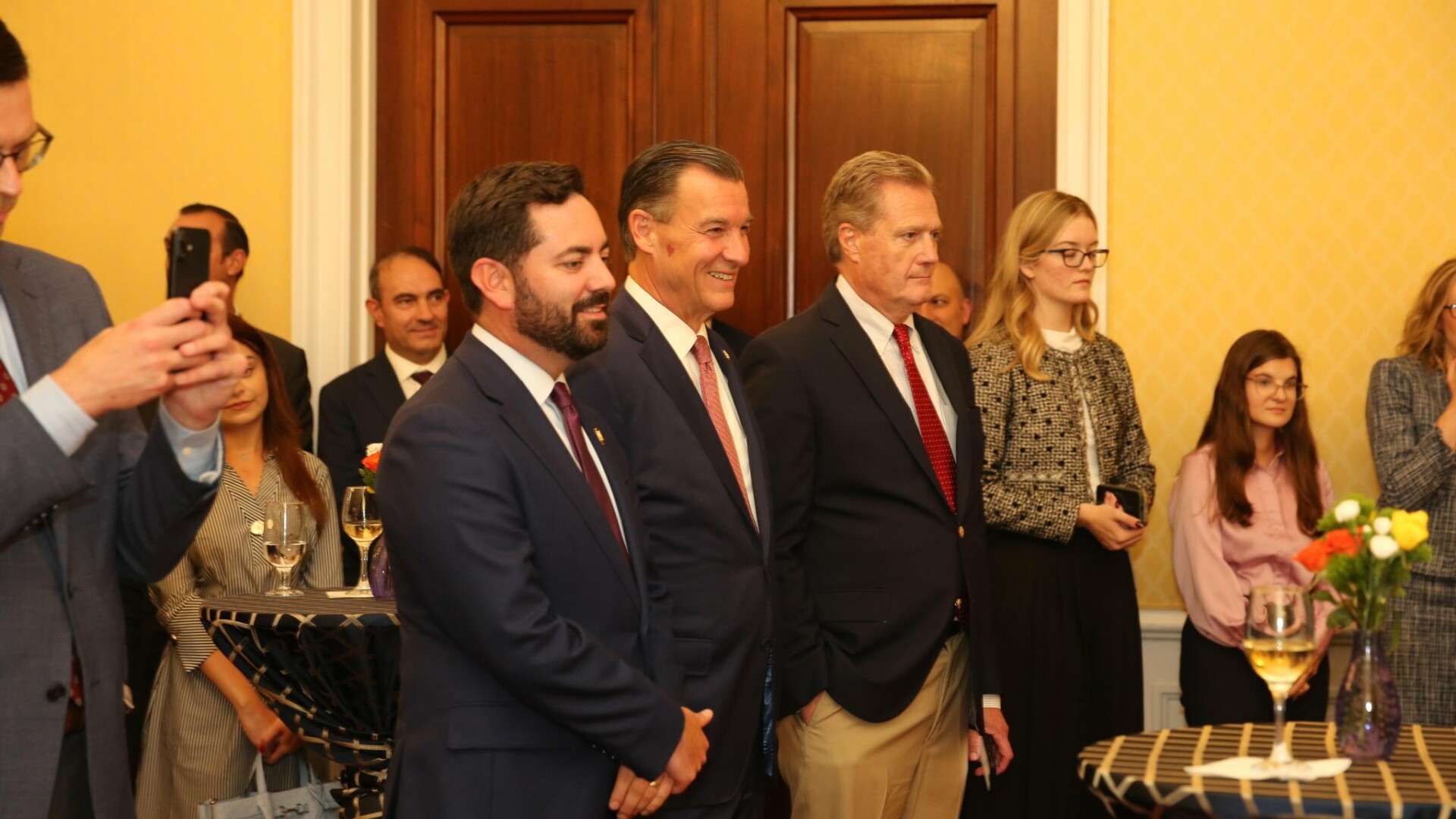 grupul prieteniei sua romania