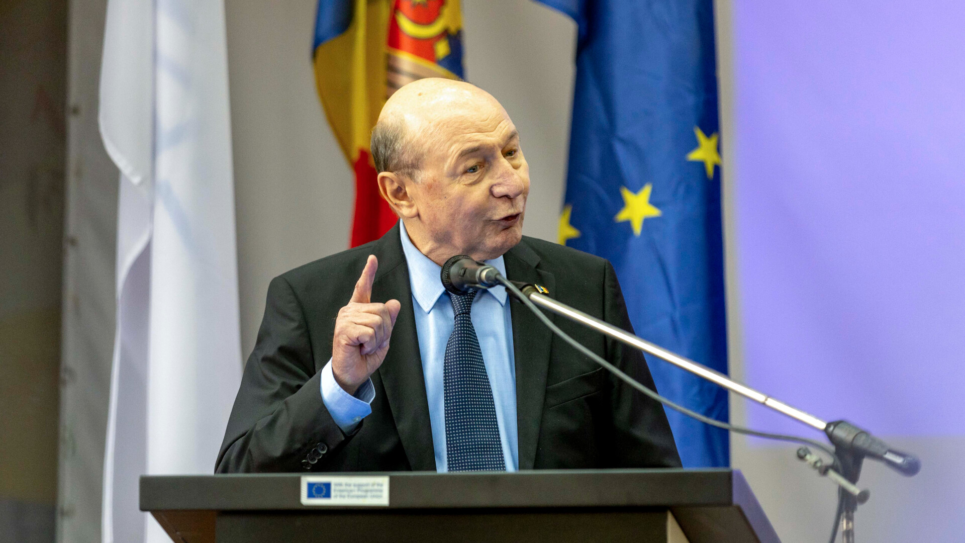 Traian Basescu