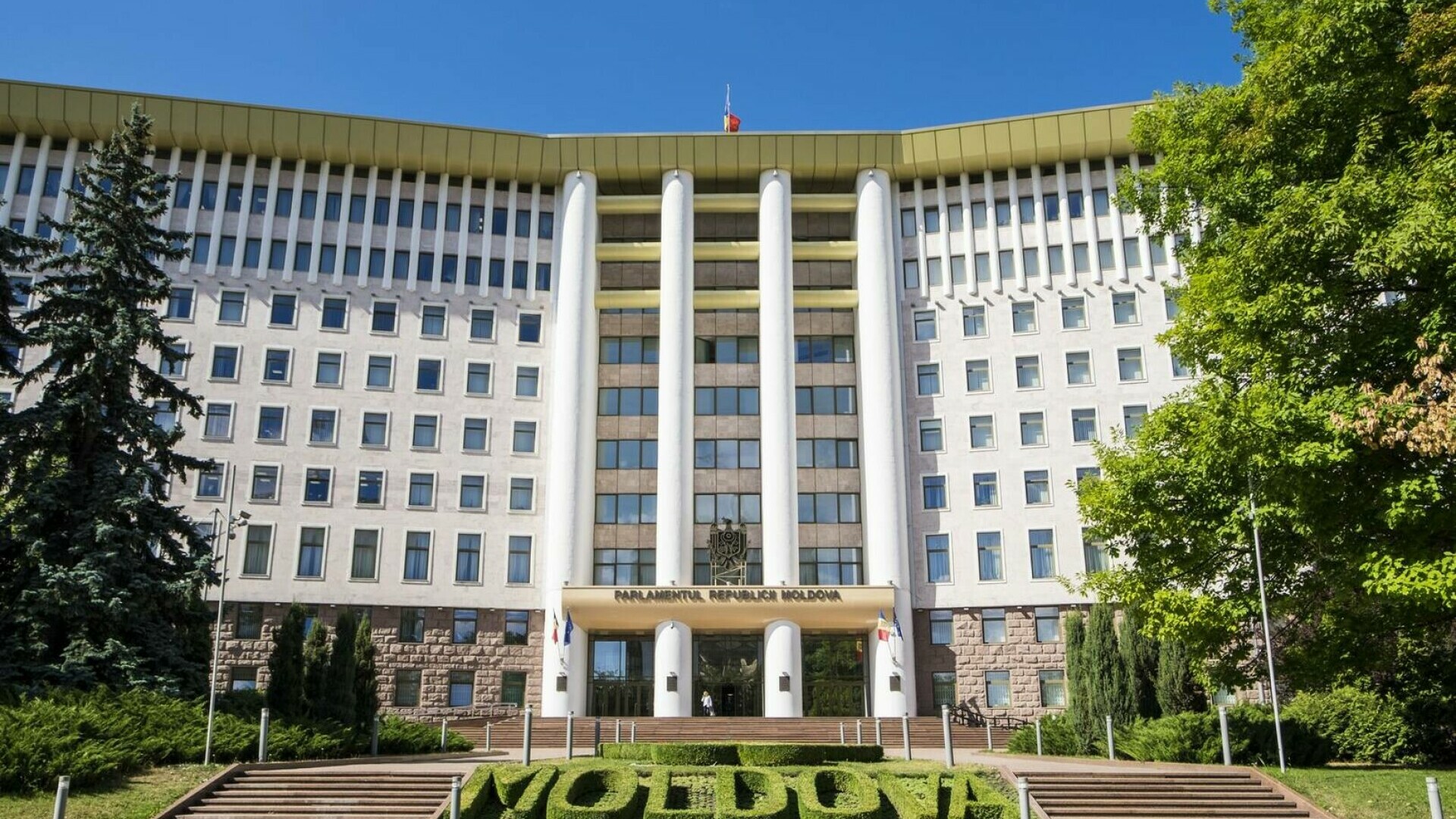 parlament chisinau, parlament moldova