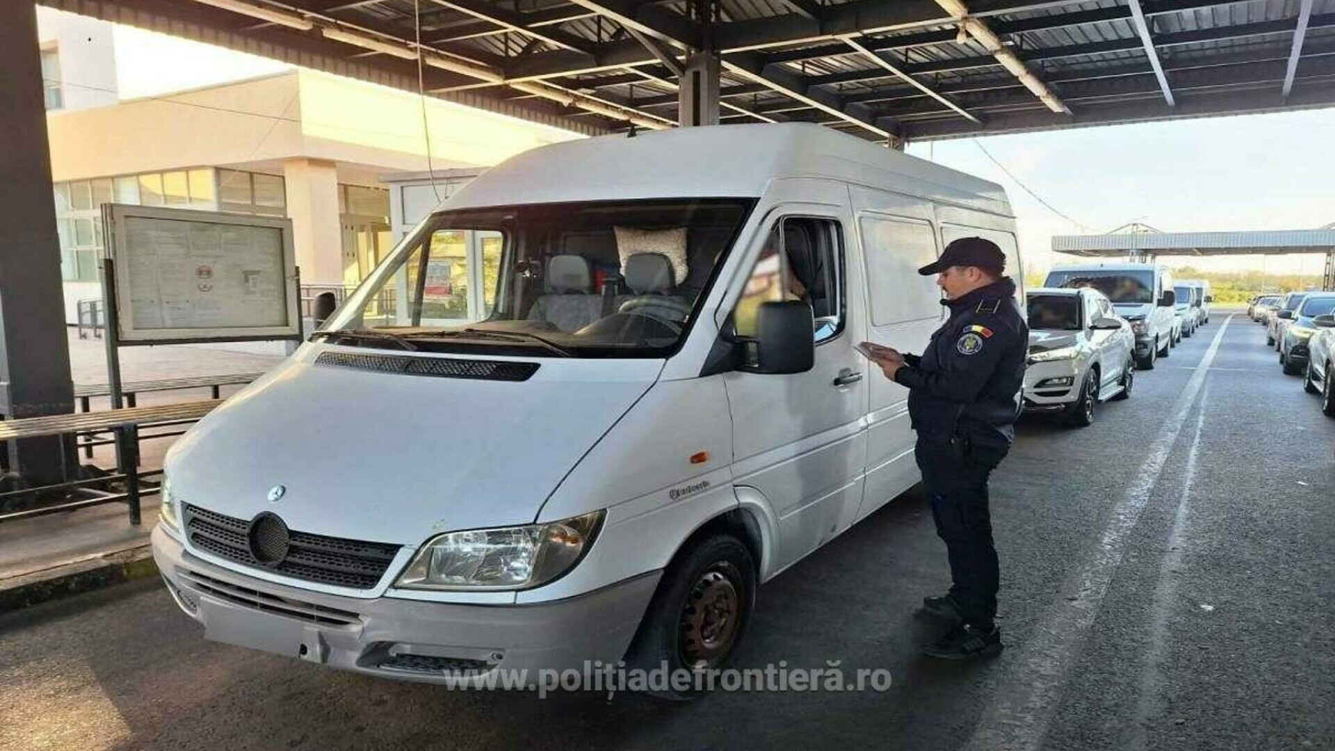 politia de frontiera