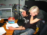 Jojo a vorbit in premiera la InfoPro despre pasiunea ei de a scrie poezii