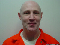 Condamnat la moarte, a ales sa fie impuscat de plutonul de executie!