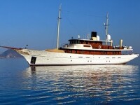 Bine ai venit pe yachtul Piratilor din Caraibe! Costa 100.000 euro 7 zile