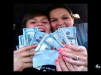O femeie din SUA a gasit 11.000 de dolari pe strada. Care a fost primul lucru pe care l-a facut. FOTO