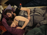 Studiu: ce spune pozitia in care dormiti despre relatia de cuplu