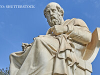 statuie a lui Platon - FOTO SHUTTERSTOCK