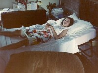 A stat 30 de ani imobilizata la pat din cauza unui diagnostic gresit. Povestea femeii care si-a redobandit sanatatea. FOTO