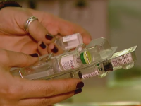 Autoritatile vor sa ii oblige pe parinti sa isi vaccineze copiii. Proiectul legii, pus in dezbatere publica luna aceasta