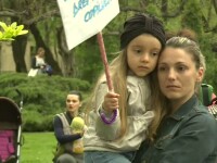 Protest fata de educatoare